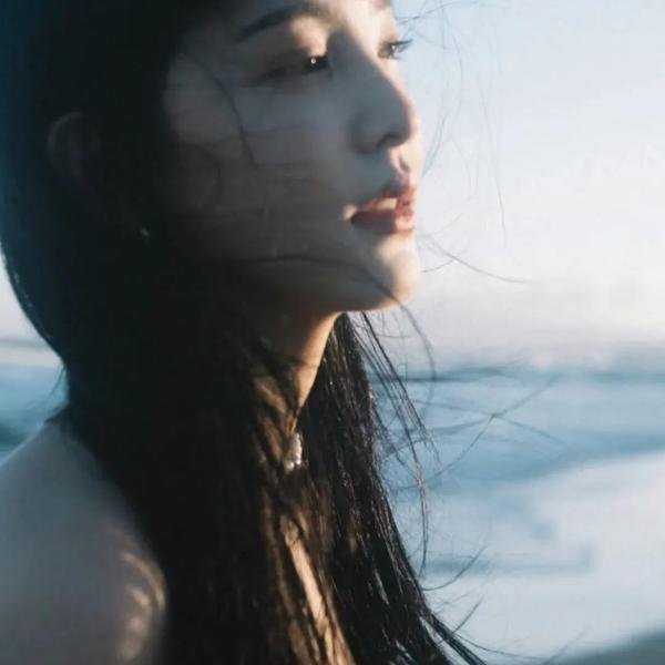 萝拉(2022年电影)